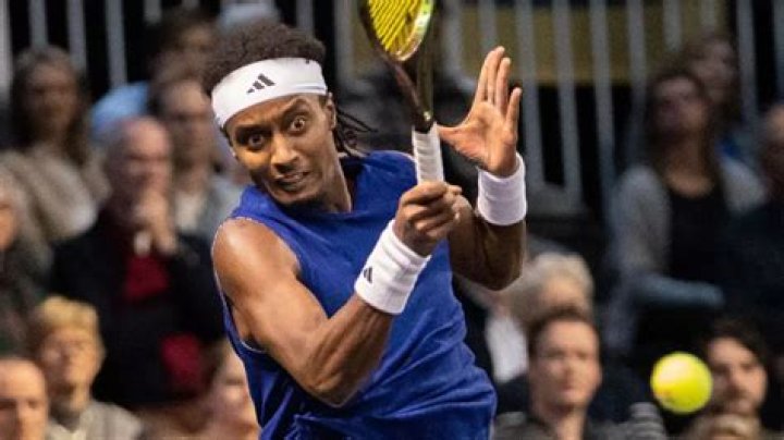 Swedish Tennis Player Mikael Ymer's Professional Life. Know About His Net Worth, ATP Ranking, Family, Parents, Brother