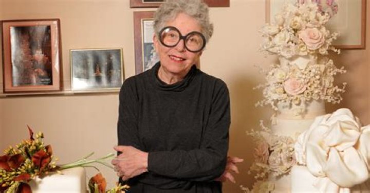 Sylvia Weinstock - Trivia, Family, Bio