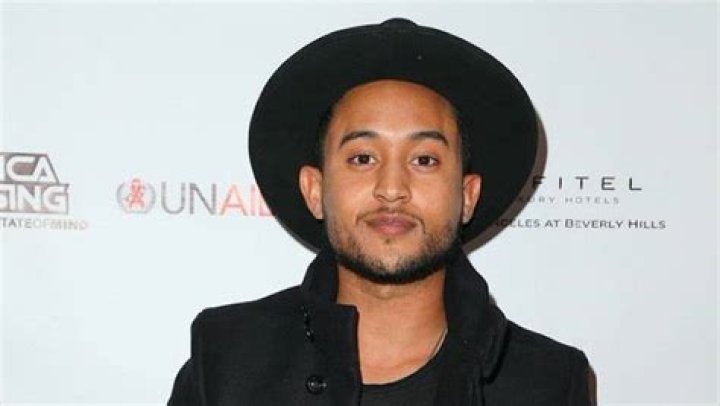 Tahj Mowry Highlights | Famous Birthdays