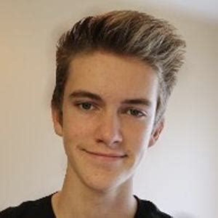 Tanner Braungardt Bio (Wiki) 