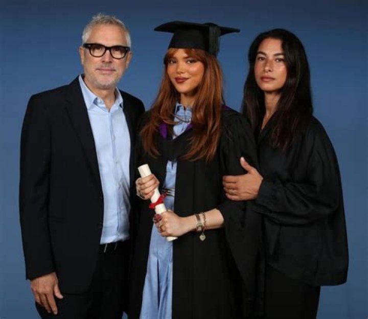 Tess Bu Cuarón - Age, Family, Bio