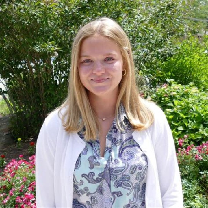 Tess Reinhart Bio (Wiki) 