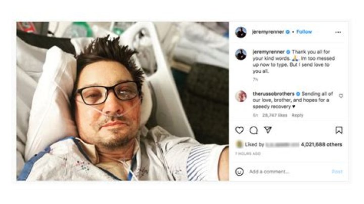Thankful for the Love and Support! Marvel Actor Jeremy Renner Posts a Selfie from Hospital Bed for His Well Wishers!