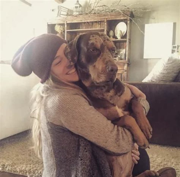 Thomas Rhett Pets - Celebrity Pets