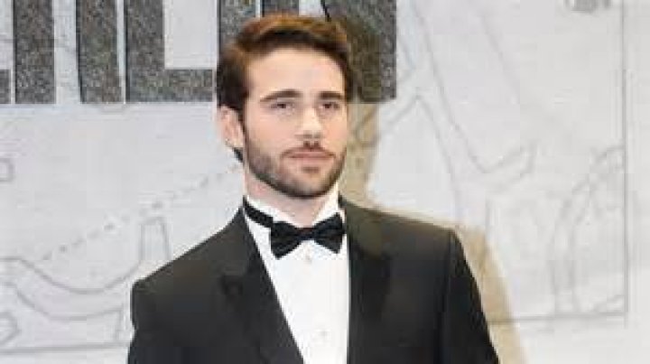 Through My Window's Julio Peña Fernández age, height, and more