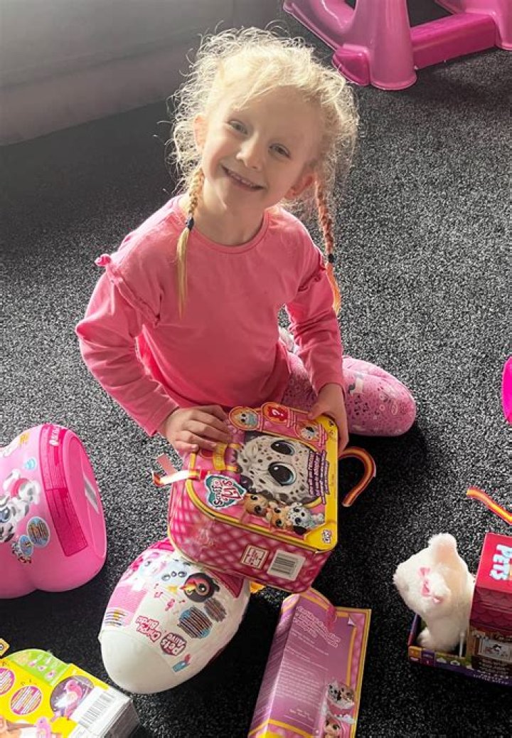 Tiger Woods allegedly has a nine year old love child with porn star/escort