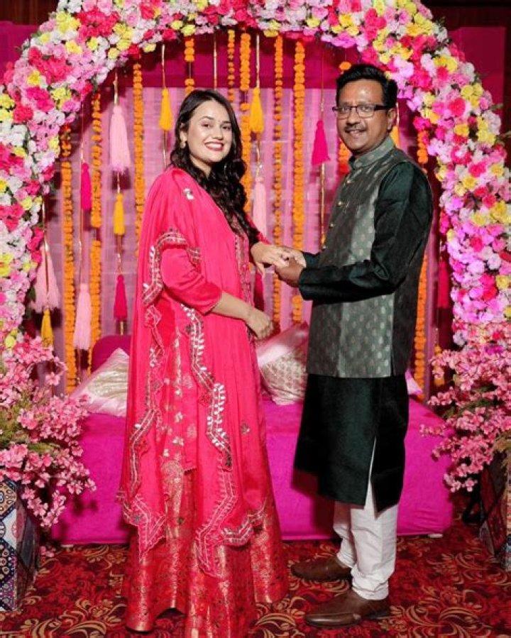 
Tina Dabi New Husband After With Divorce Athar Amir Khan, Pradeep Gawande Is Also An IAS Officer 