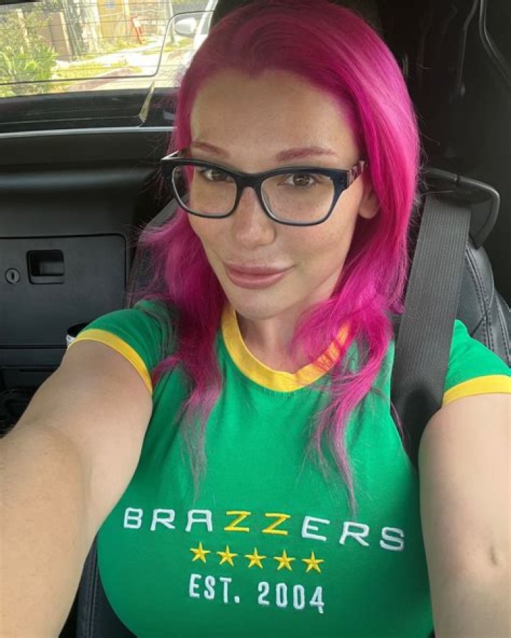 Tobi Lou - Age, Family, Bio