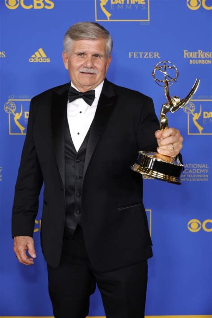 Tom Silva Net Worth - Wiki, Age, Weight and Height, Relationships, Family, and More