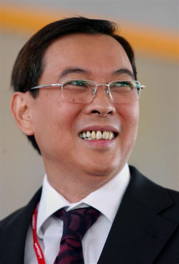 Tony Tan Caktiong Net Worth - Wiki, Age, Weight and Height, Relationships, Family, and More