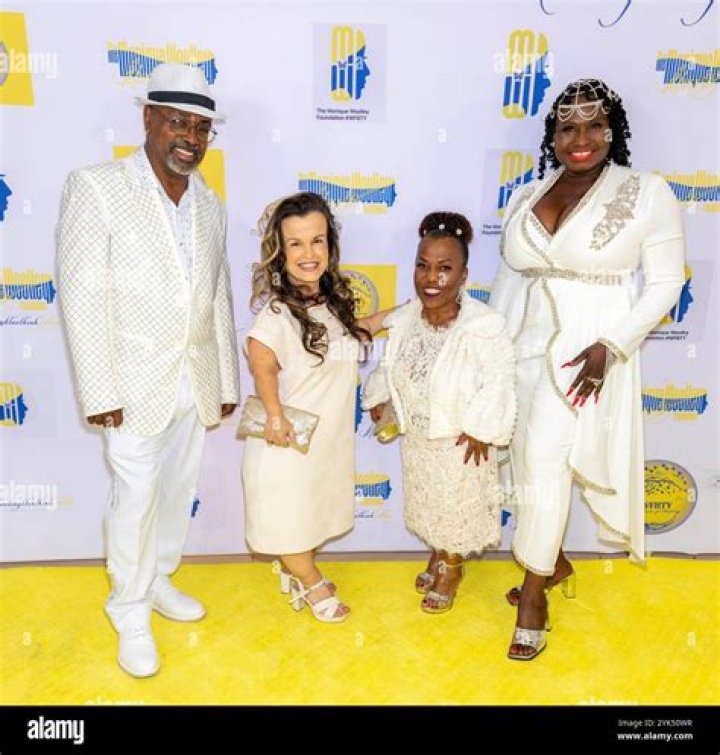 Tonya Banks - Age, Family, Bio