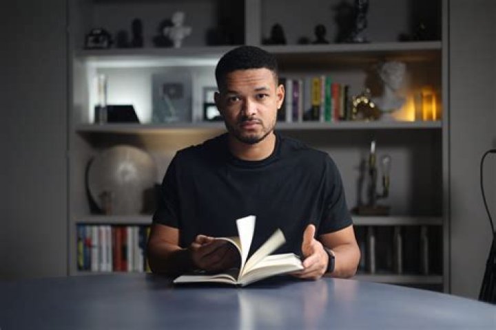 Tremani Bartlett - Age, Family, Bio