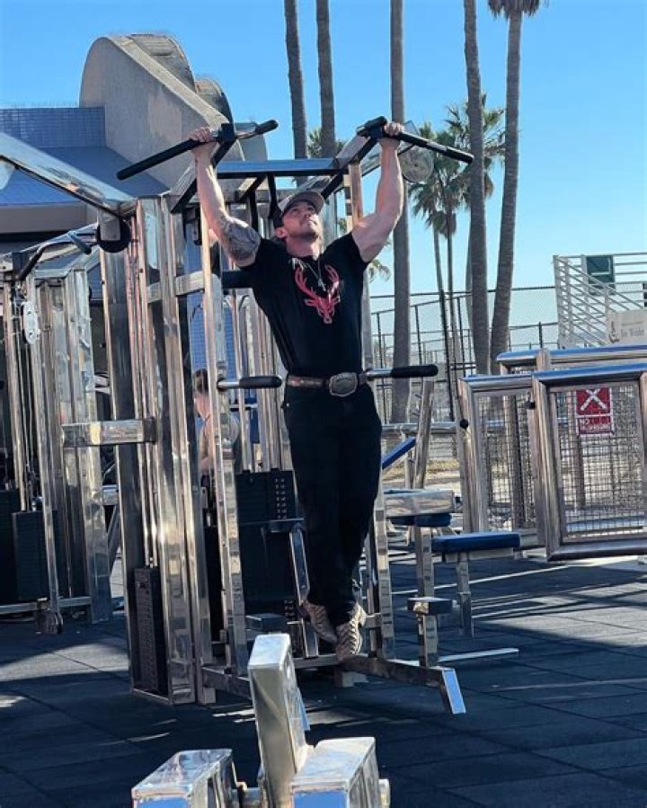 Trevor Brachtenbach - Age, Family, Bio