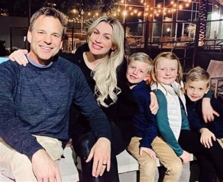 Troy Hayden is Married to Wife: Kristy Morcom. Kids.