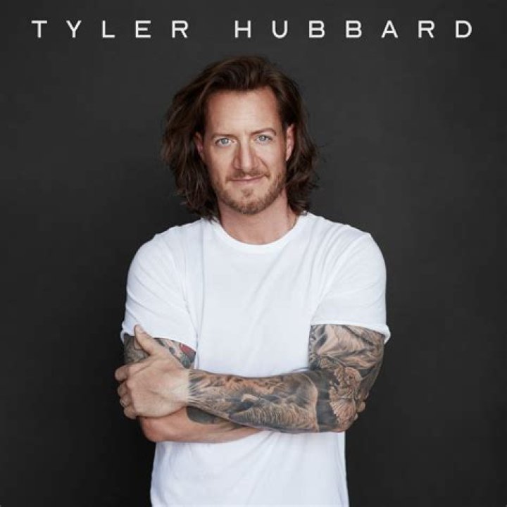 Tyler Hubbard: the new father-to-be, his love, his serene wedding and more! Read it here!