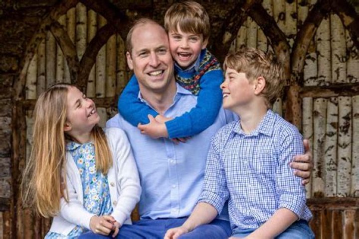 Us Weekly: ‘The whole fate of the monarchy rests on Prince William’s shoulders’