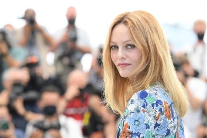 Vanessa Paradis Net Worth - Wiki, Age, Weight and Height, Relationships, Family, and More