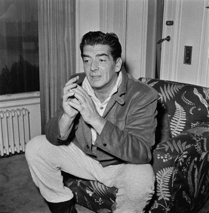 Victor Mature Net Worth - Wiki, Age, Weight and Height, Relationships, Family, and More