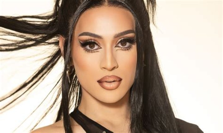 
Villano Antillano Height, Weight, Net Worth, Age, Birthday, Wikipedia, Who, Nationality, Biography 