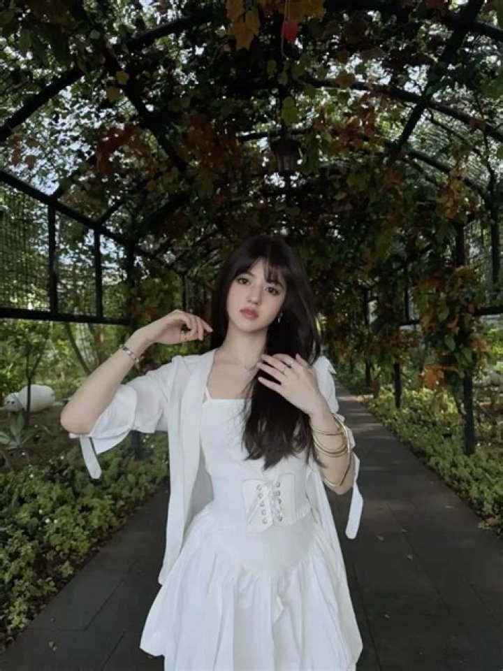 Vonny Felicia - Age, Family, Bio