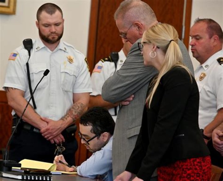 
What did Carlos Asencio do? Suspect convicted in the brutal murder of ex-girlfriend Amanda Dabrowski 