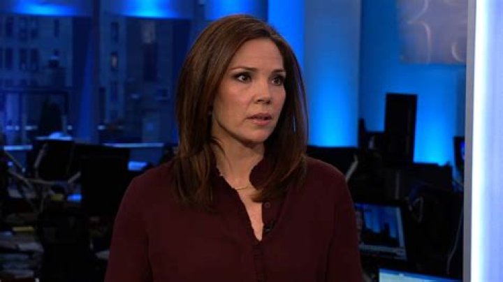 What happened to Erica Hill (CNN)? Salary, Legs, Husband, Age
