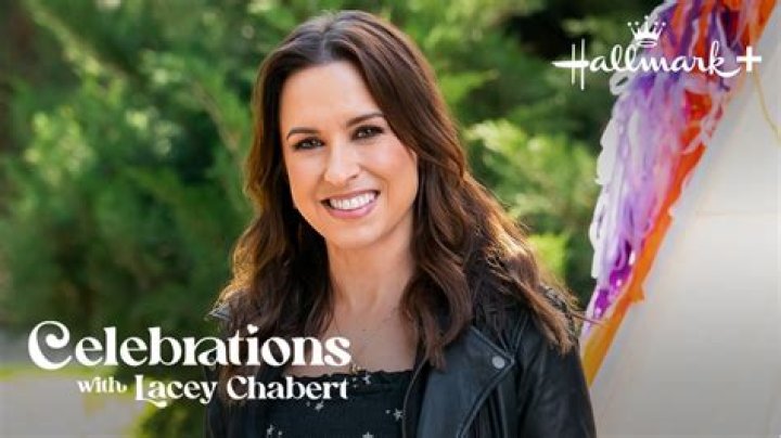 What happened to Lacey Chabert’s sister Wendy Chabert? How did she die?