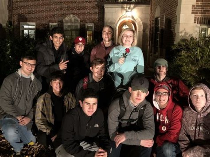 What is a fraternity Rose?