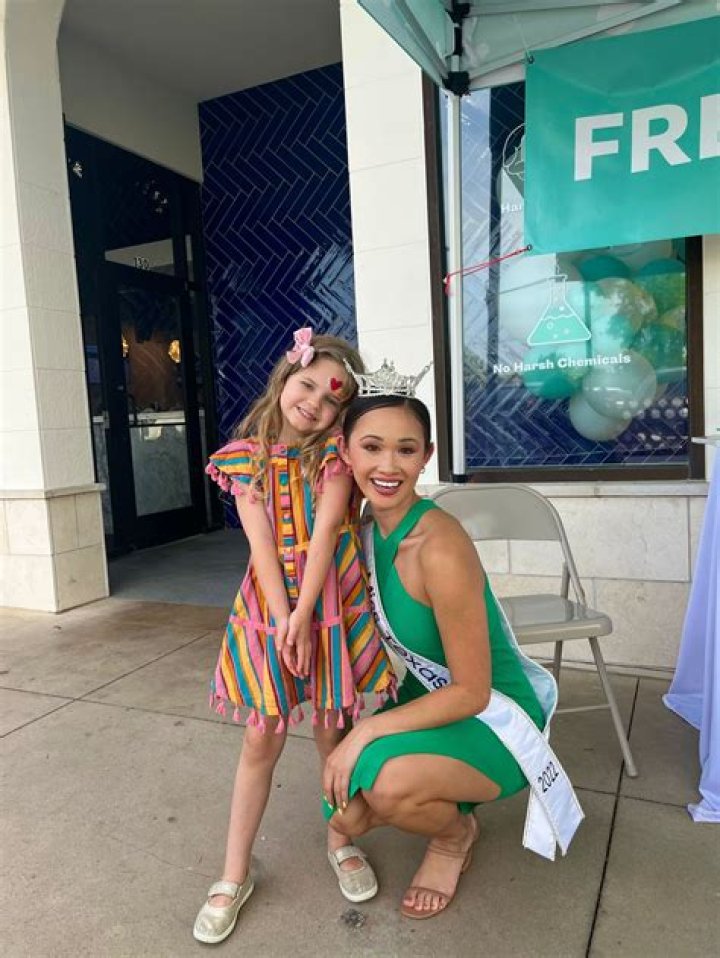 
What Is Averie Bishop Ethnicity? Parents Nationality And Family Background Explored 