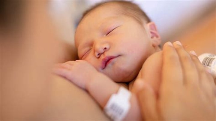 
What Is Parechovirus In Babies? Effects On Newborns And Treatment Methods Explained 
