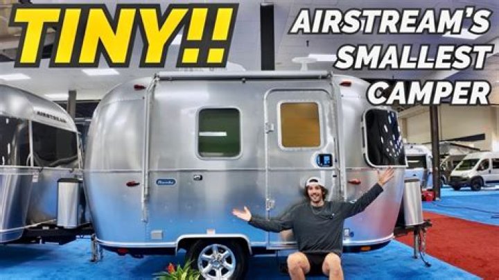What is the smallest pop up trailer?