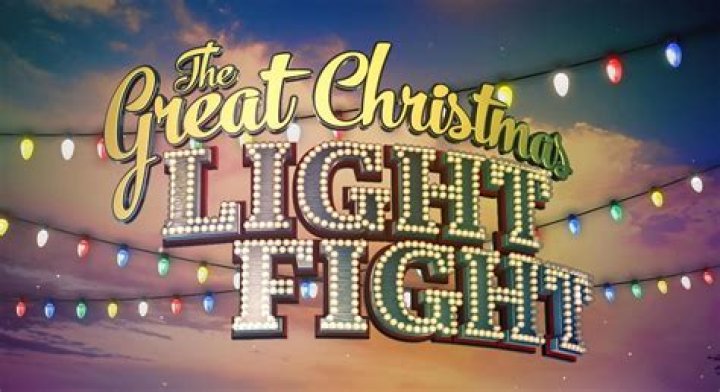 What month do they film the great Christmas light fight?
