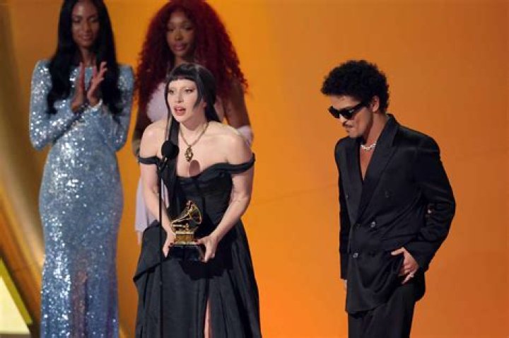 What We Wanna See During Missy's VMAs Performance