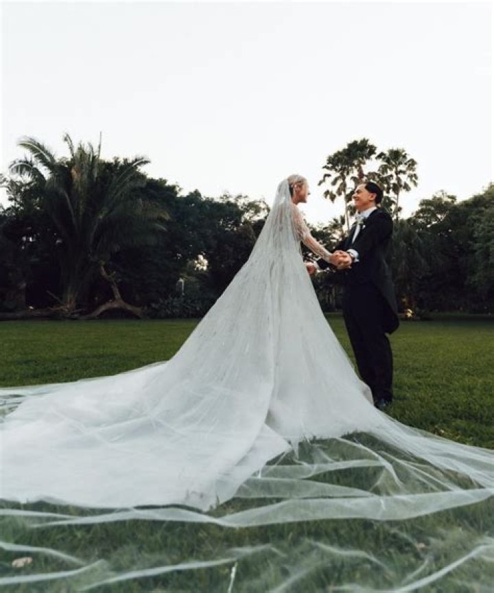 When is Lele Pons Getting Married? Unseen Photos from The Engagament