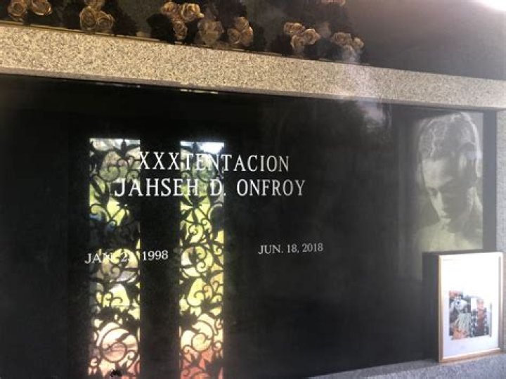 Where is Jahseh Onfroy buried?
