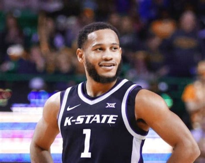 Who Are Marcus Nowell Sr and Kisha Morales? Markquis Nowell Family Parents Age And Wikipedia