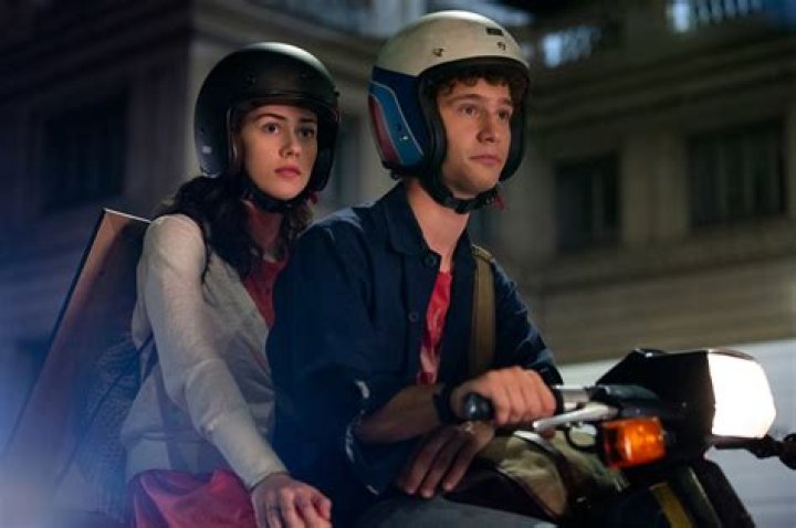 Who does Lina end up with? (spoilers)