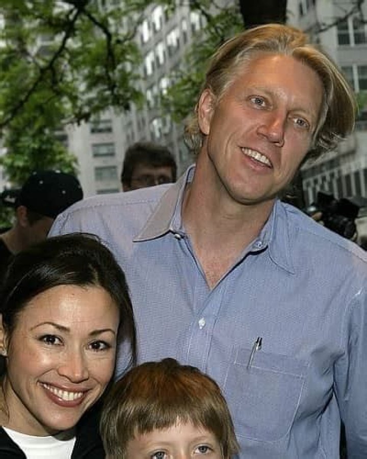 Who is Ann Curry’s husband, Brian Ross? Know about their married life, children, net worth, biography