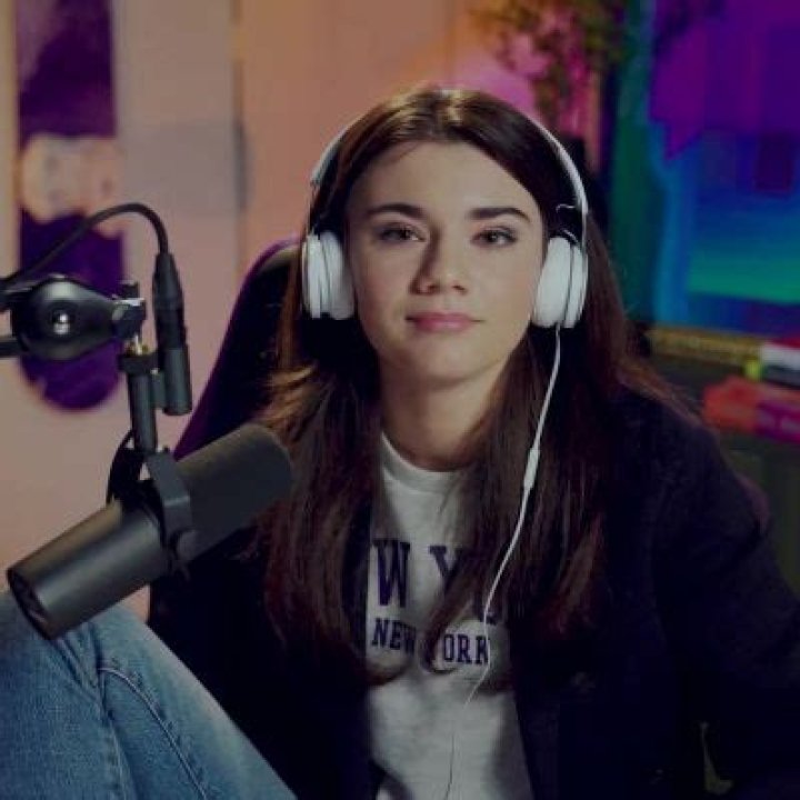 Who Is Brett Cooper? Rumored To Be A Gay: Religion, Sexuality And Net Worth