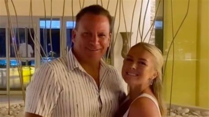 Who Is Def Noodles Girlfriend? Age Gap And Real Name