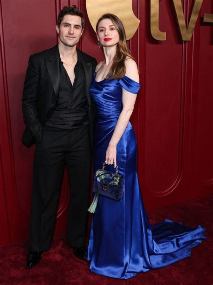 Who Is Eleanor Heydon? Everything About Phil Dunster’s Rumored Girlfriend