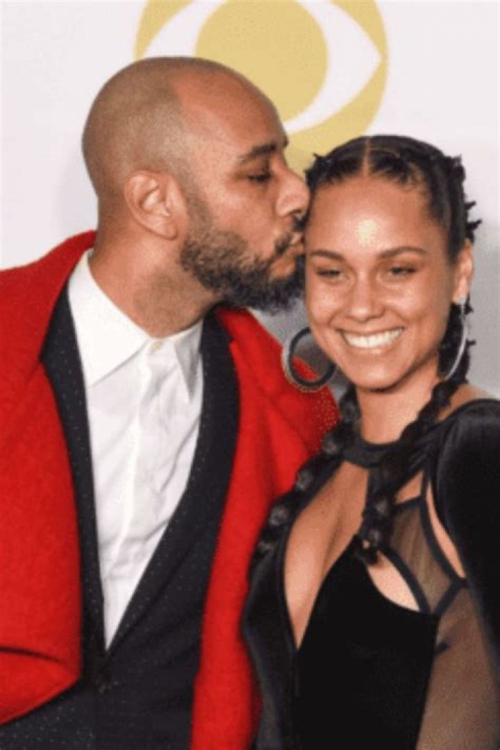 
Who is Famous Singer Alicia Keys Married to? 