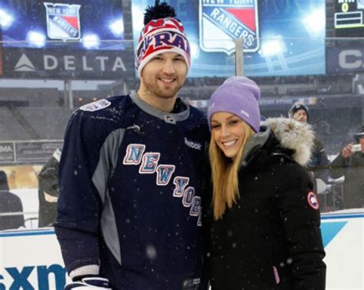 Who is Jessica Nash? Know about this wife of Rick Nash, the NHL player!