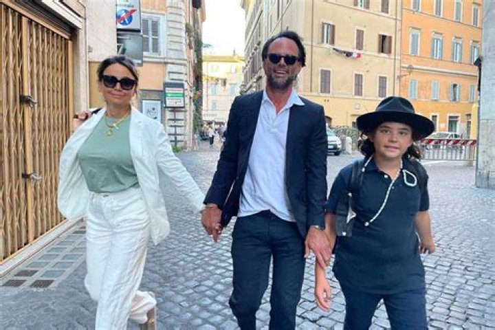 Who Is Nadia Conners? Meet Walton Goggins Wife, Kids Family And Net Worth