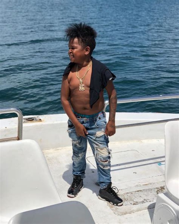 Who Is Social Media Star, Pio La Ditingancia Dating To?