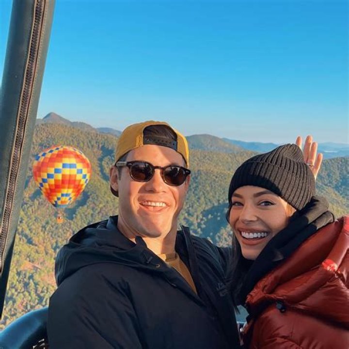 
Who was Emil Lahaziel? 