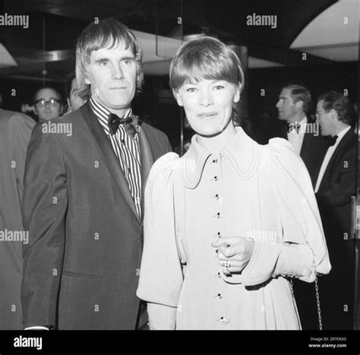 
Who was Roy Hodges, Glenda Jackson’s ex-husband? 