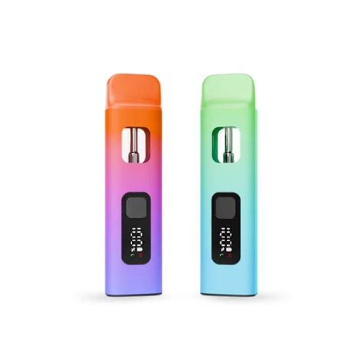 Why does my vape charger blink red and green?