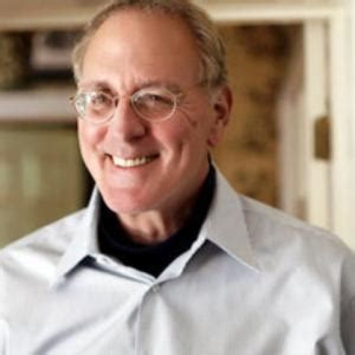 Winston Groom Net Worth - Wiki, Age, Weight and Height, Relationships, Family, and More