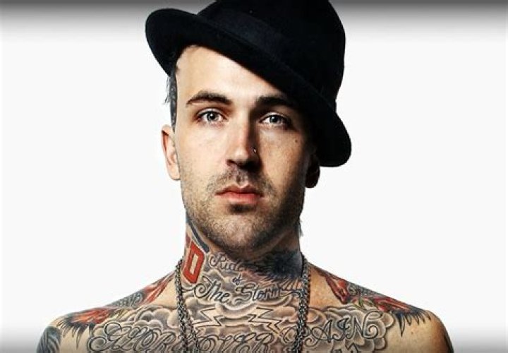 Yelawolf Bio (Wiki) 